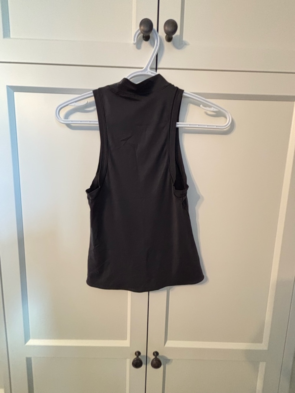 Lululemon Wundermost Nulu Mockneck Tank Top Black Size 2 - Picture 4 of 6